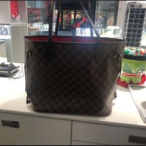 Louis Vuitton neverfull mm